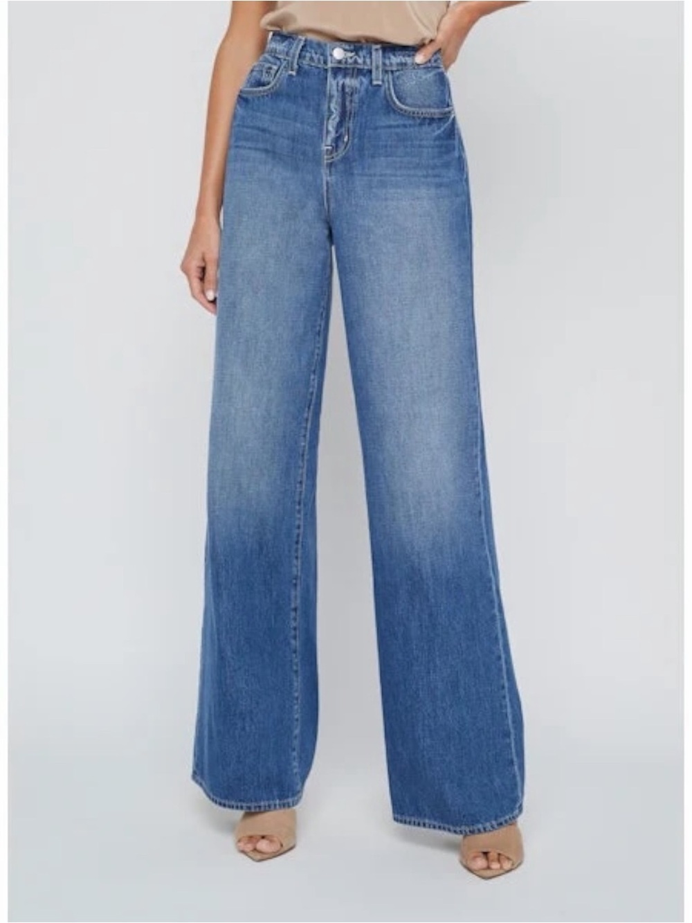 L'AGENCE Women’s Alicent High Rise Sneaker Flare Jeans Brentwood Denim Size 25 - Picture 2 of 8